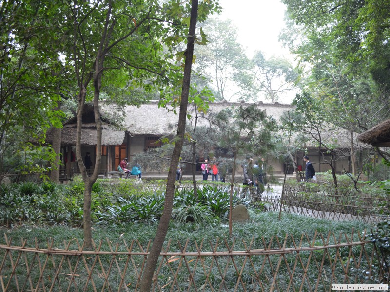Du Fu's thatched cottage in the park.