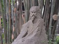 One of a number of sculptured images of Du Fu.