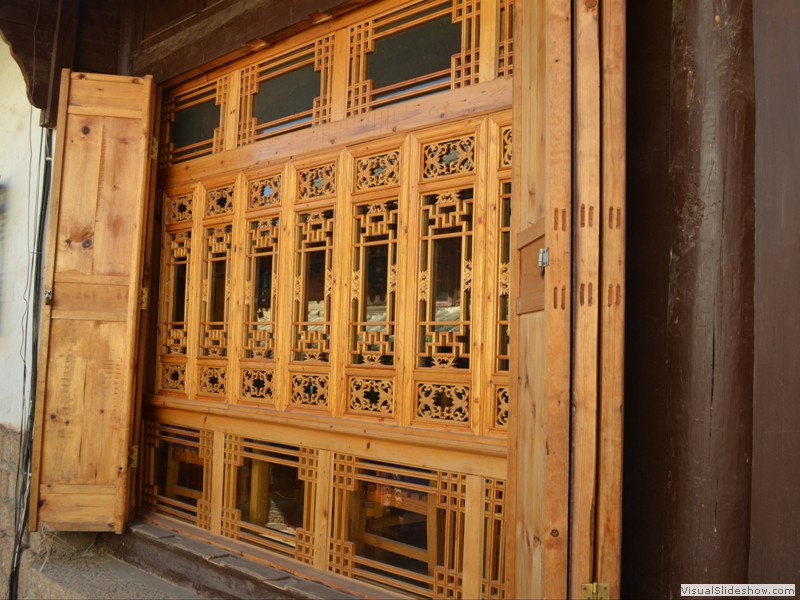 An example of the beautiful carved doors that can be found all over town.