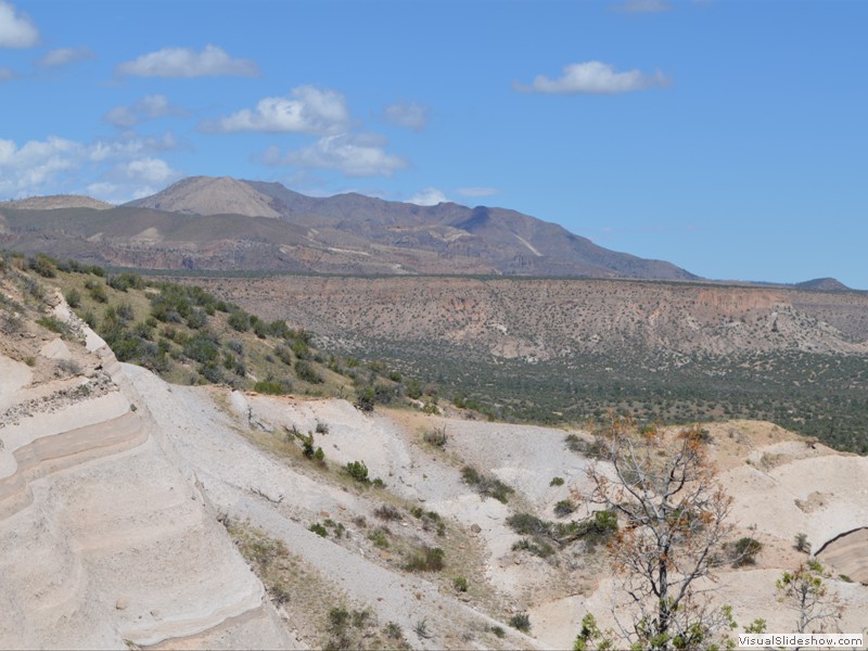 Some views as we get higher on the trail.